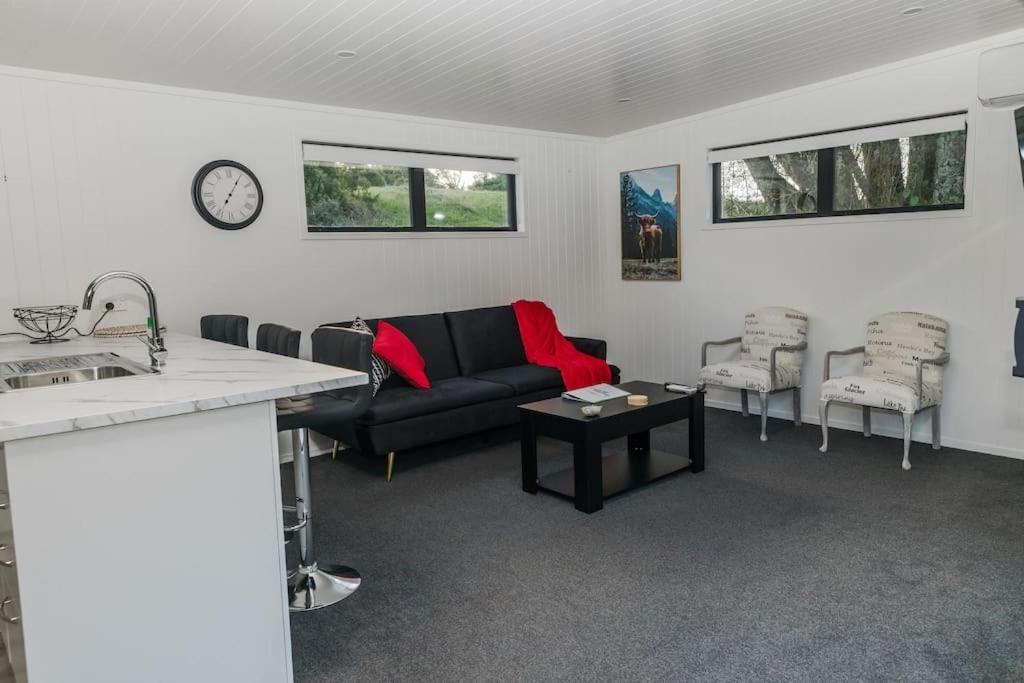 奥克兰Bombay Hills Modern Retreat公寓 外观 照片