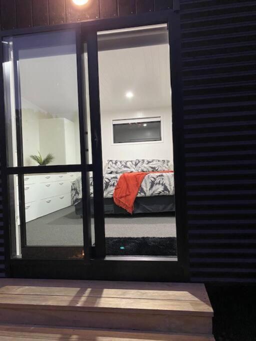 奥克兰Bombay Hills Modern Retreat公寓 外观 照片