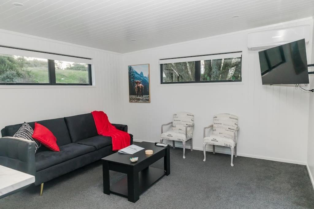 奥克兰Bombay Hills Modern Retreat公寓 外观 照片